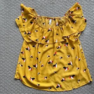 3/40 Flowy top with back slit